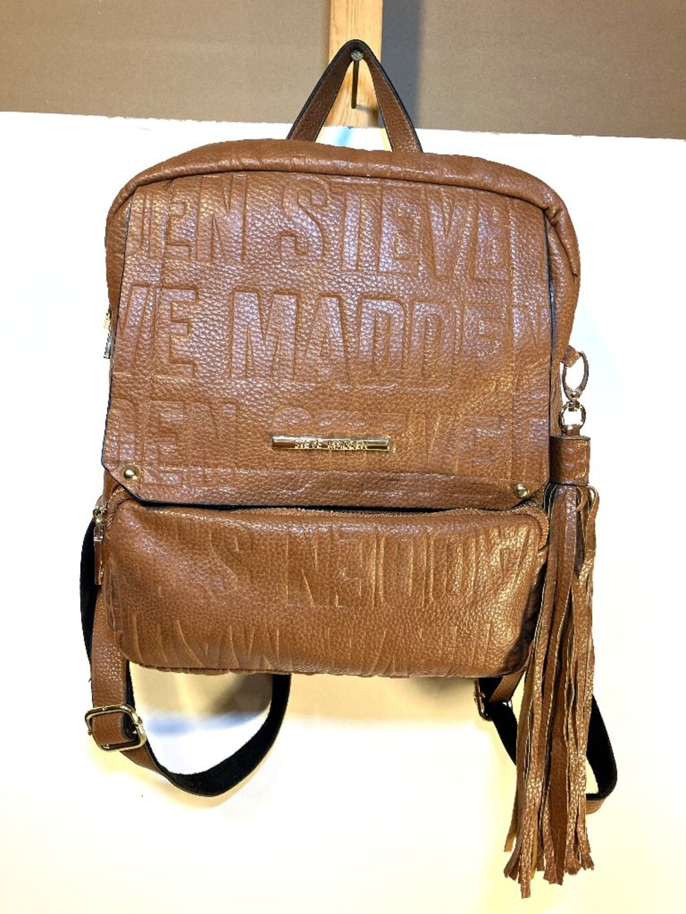 STEVE MADDEN Brown Faux Leather Backpack Purse. Good preown.